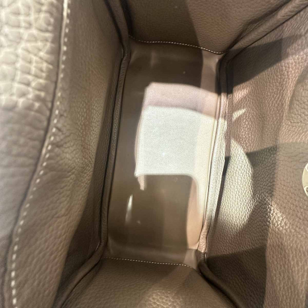 Hermes Lindy 26cm Bag TC Etoupe