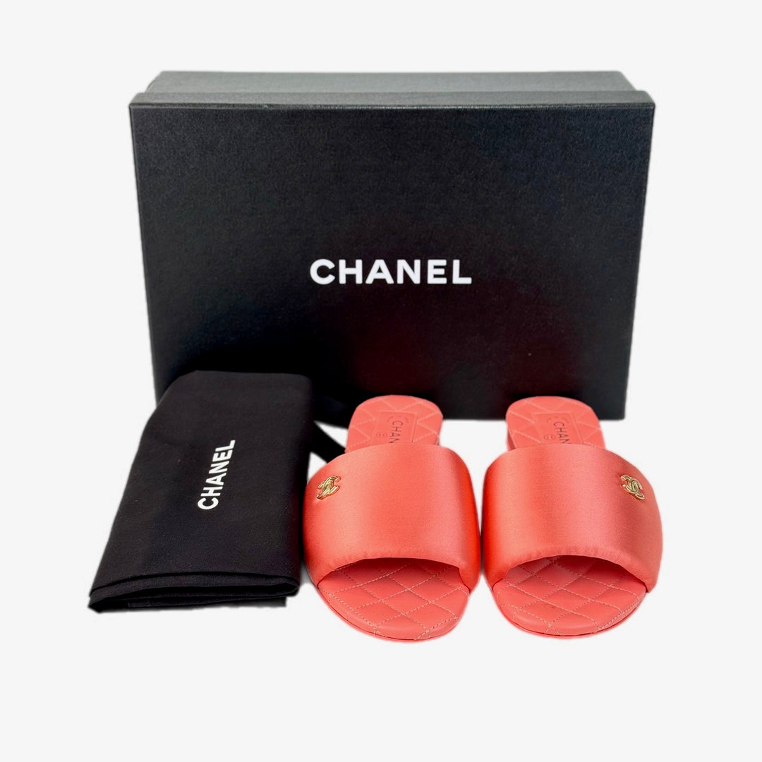 Chanel Coral Pink Sandal 37C