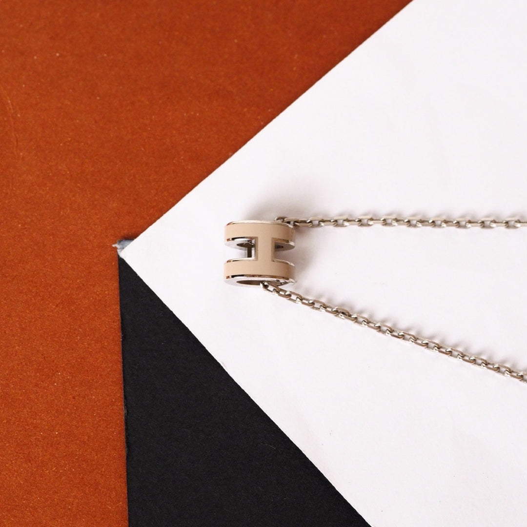 Pre-owned Hermes mini H Pop Nude SHW Necklace in Palladium Plated Metal - photo 5