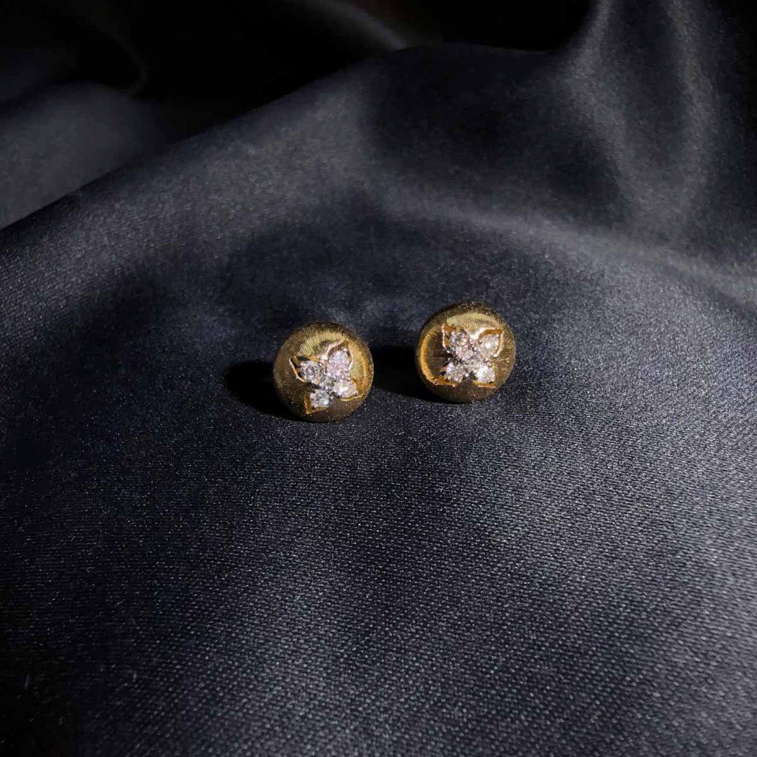 Natural White Diamond Earrings 0.20ct,18K Yellow Gold