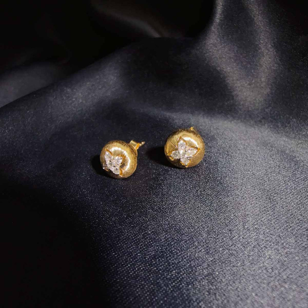 Natural White Diamond Earrings 0.20ct,18K Yellow Gold
