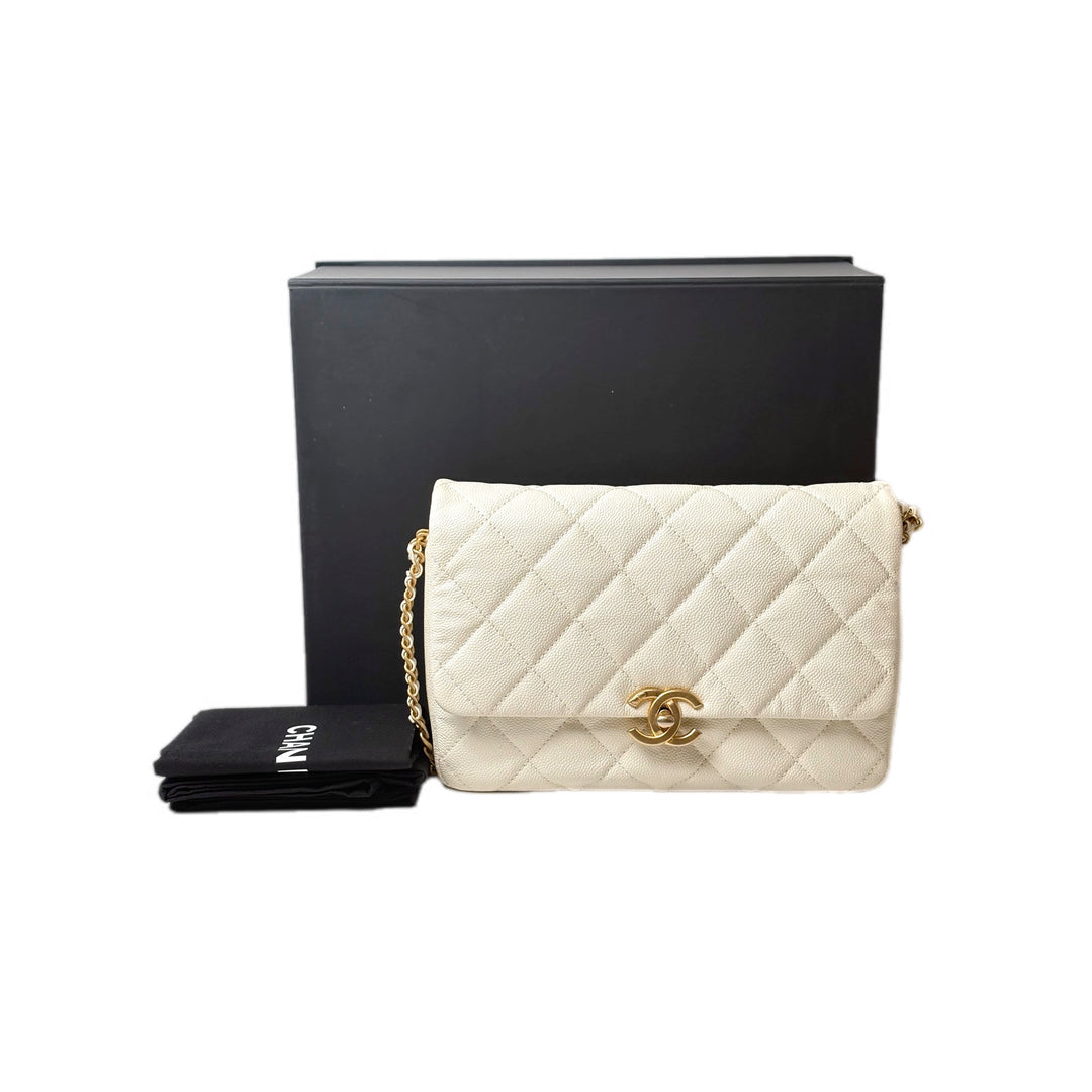 Chanel White Leather Chain Bag