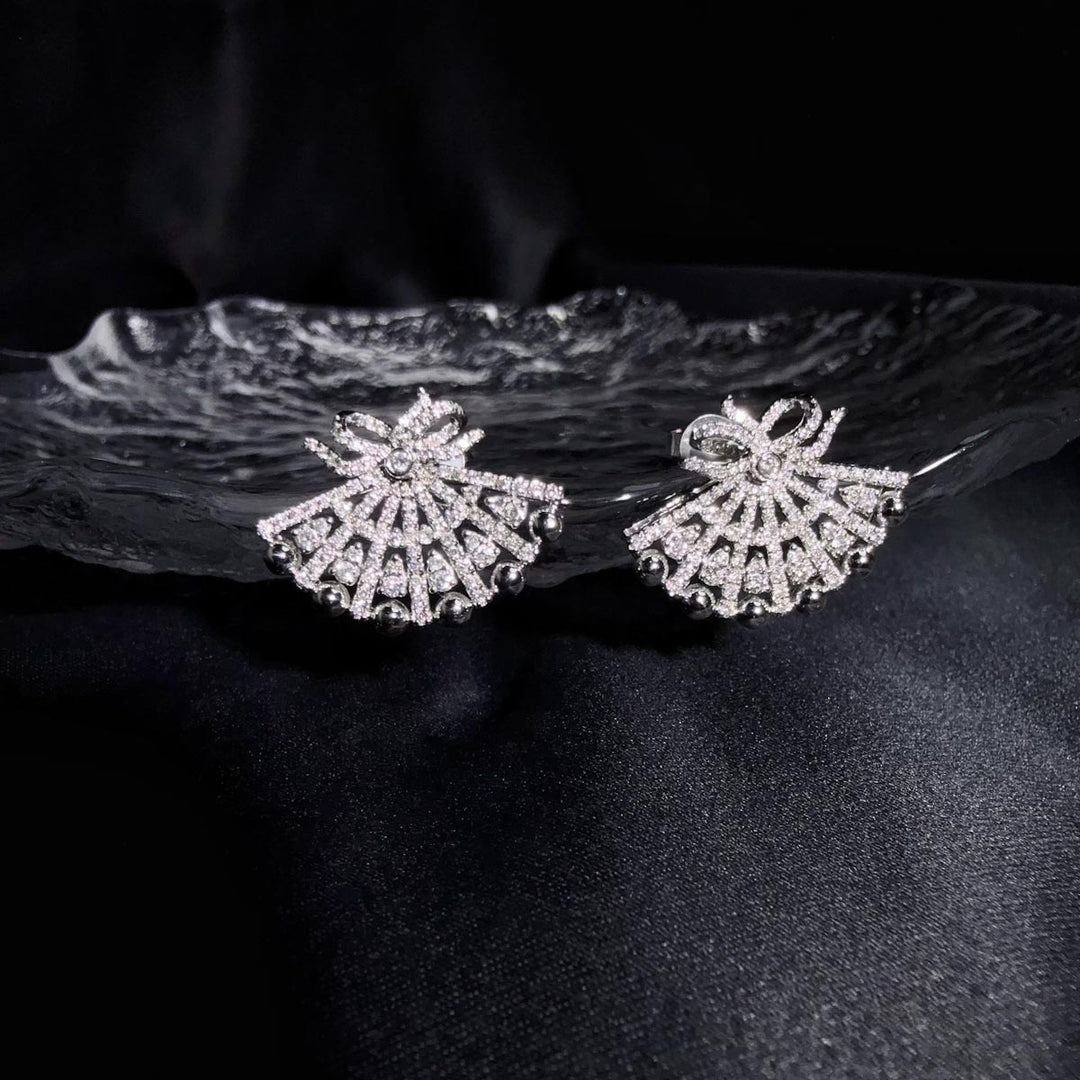 Natural White Diamond Fan Earrings 0.70ct,18K white Gold