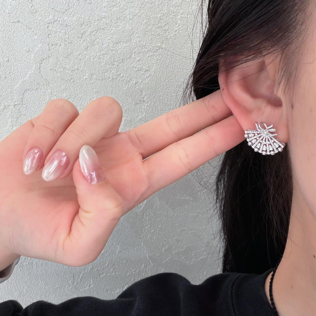 Natural White Diamond Fan Earrings 0.70ct,18K white Gold