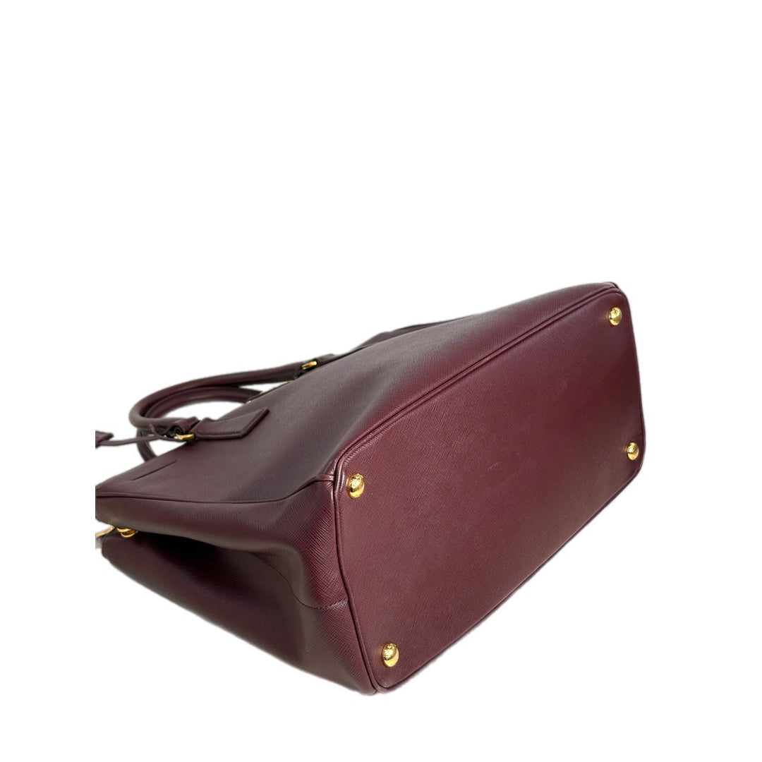 Prada Saffiano Bag Med Red