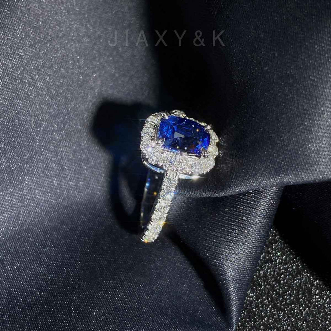 Natural Sri Lanka Sapphire Diamond Ring D2.09ct d1.04ct. 18K Royal Blue