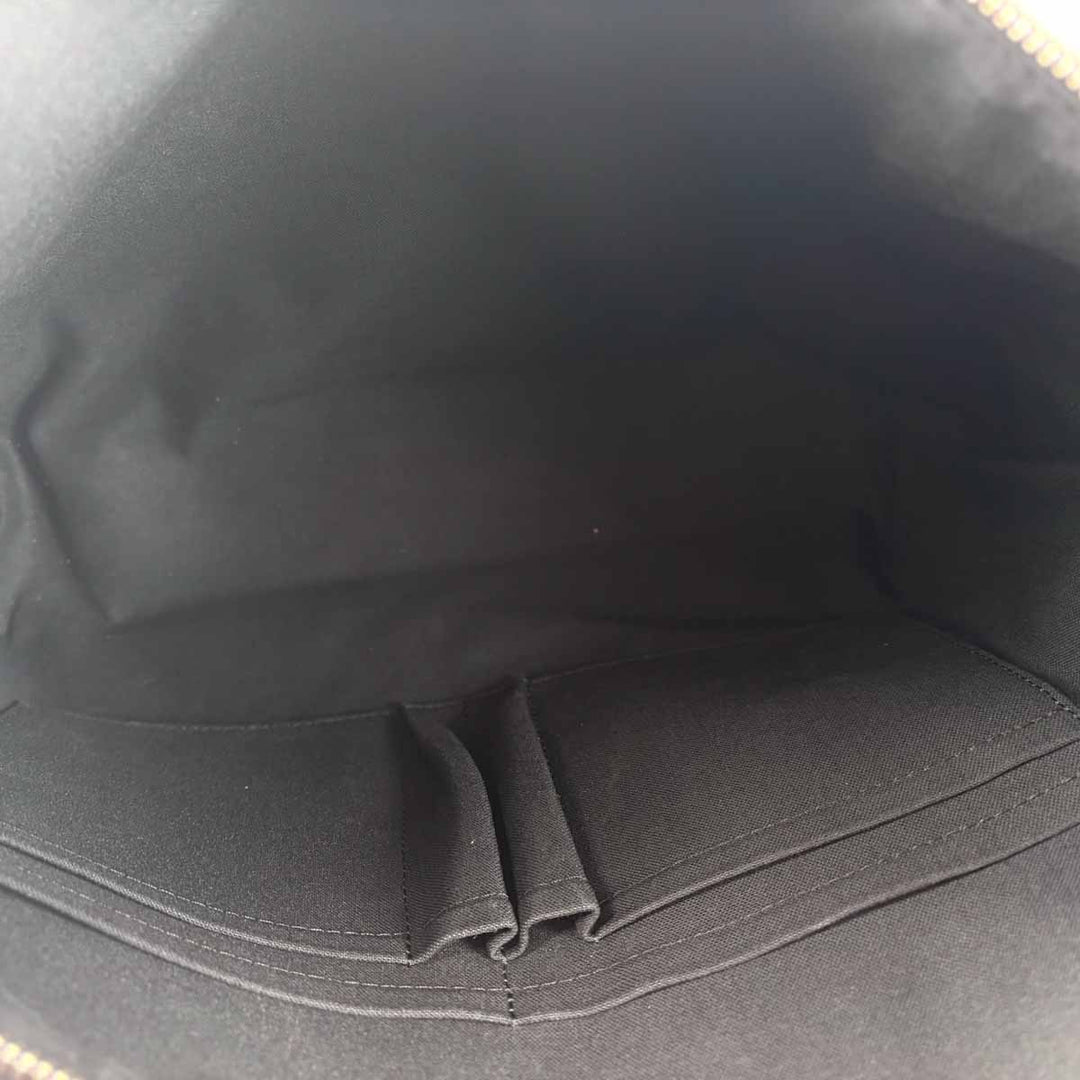 Louis Vuitton Men’s Damier Messenger Bag