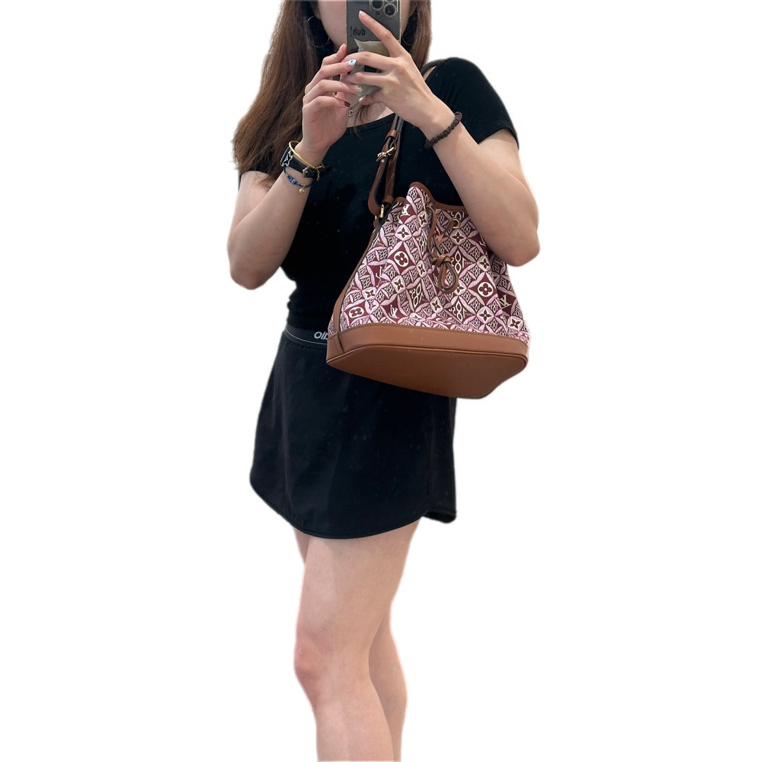 Louis Vuitton Neonoe Petit Noe Bag Jacquard 27cm