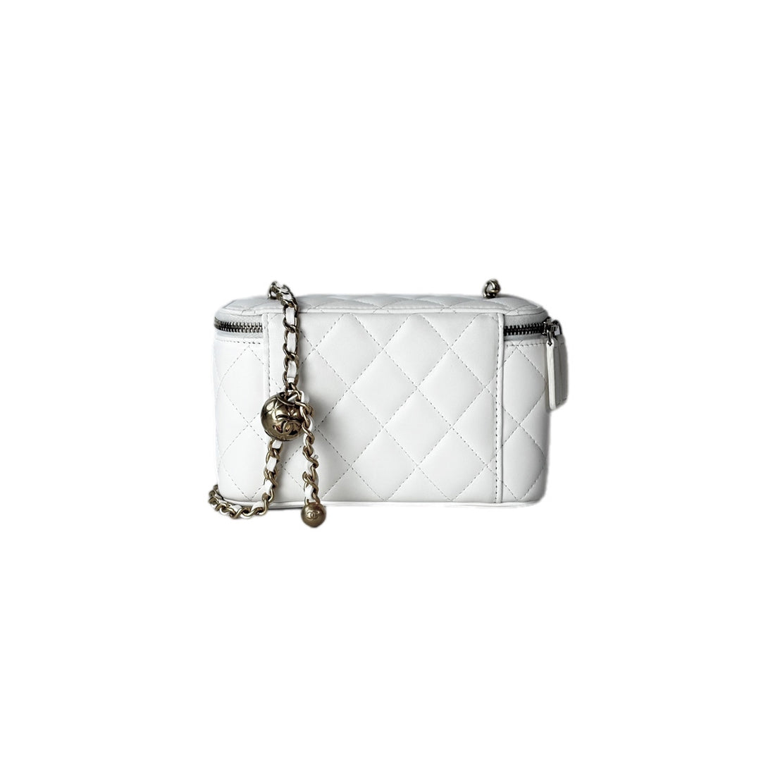 Chanel Vanity Box White Lambskin with Pearl Crush