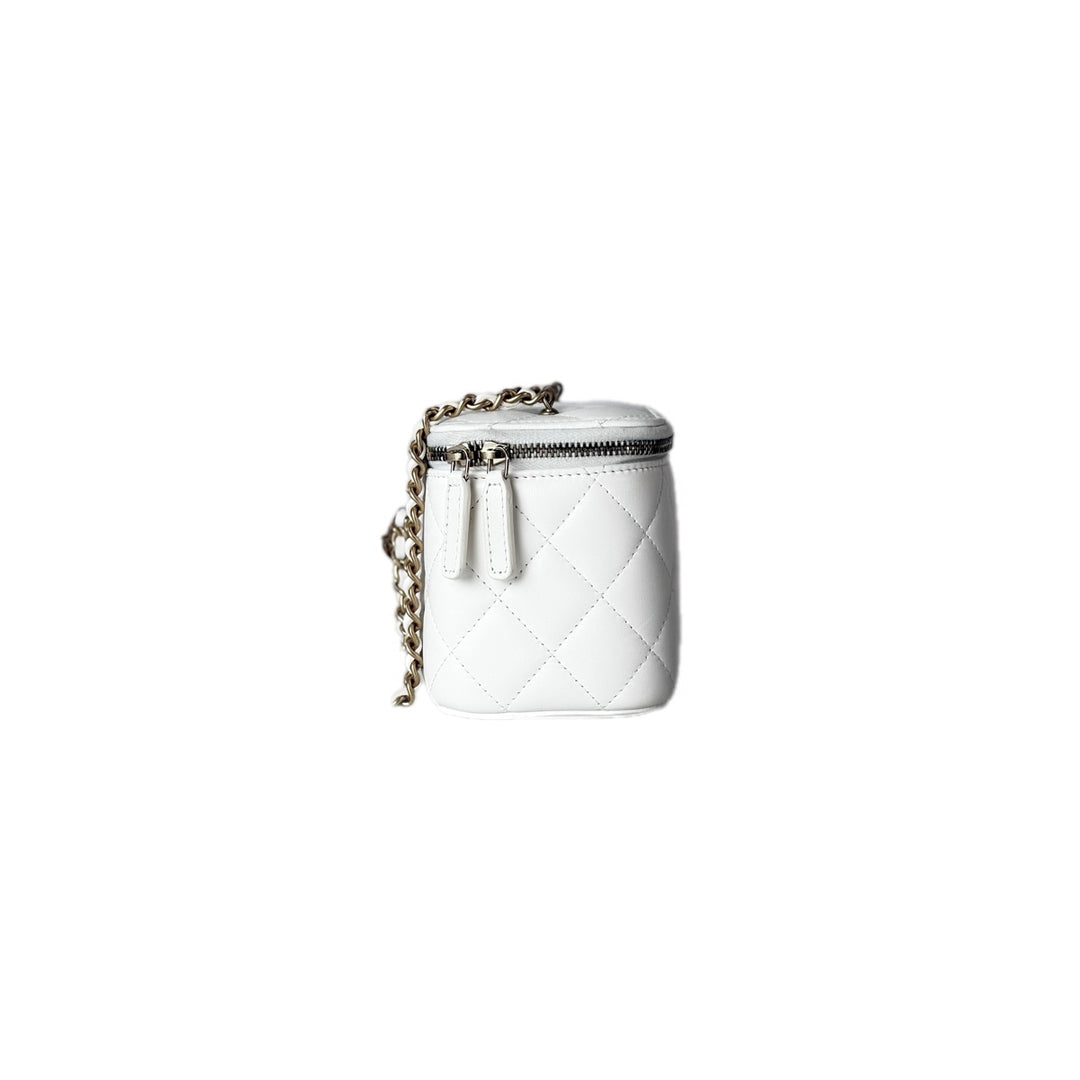 Chanel Vanity Box White Lambskin with Pearl Crush