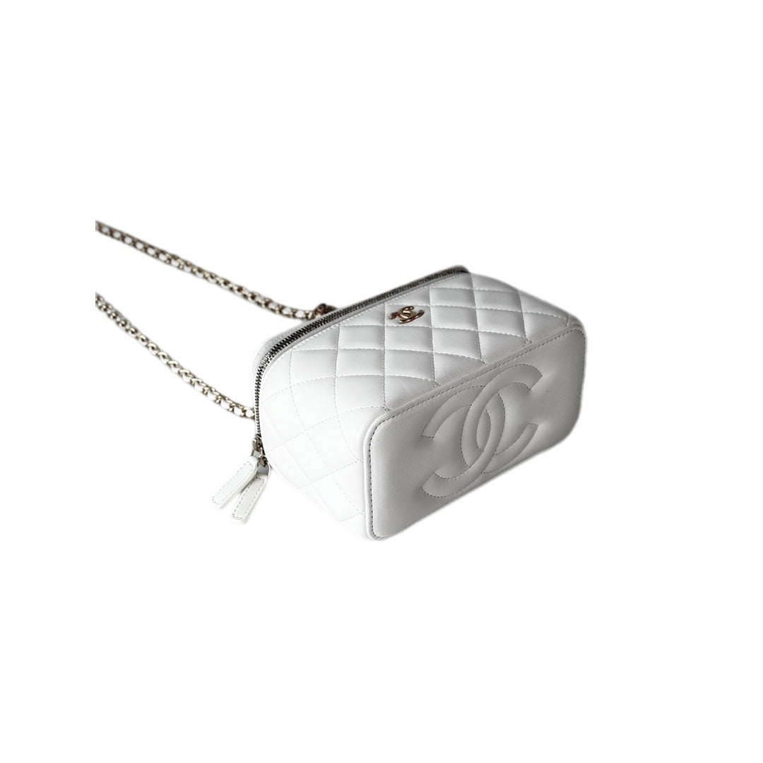 Chanel Vanity Box White Lambskin with Pearl Crush