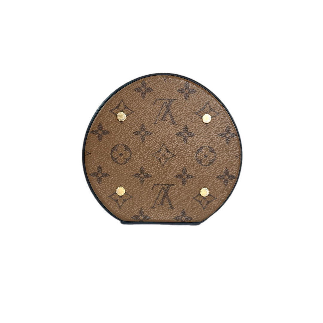 Louis Vuitton Cannes bag