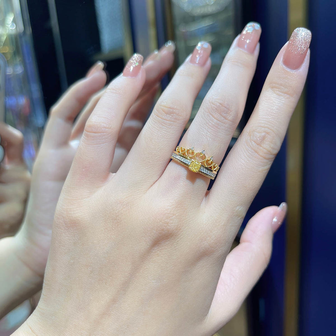 Natural Yellow Diamond Heart Crown Ring 0.335ct White Diamond, 0.175ct, 18K Gold