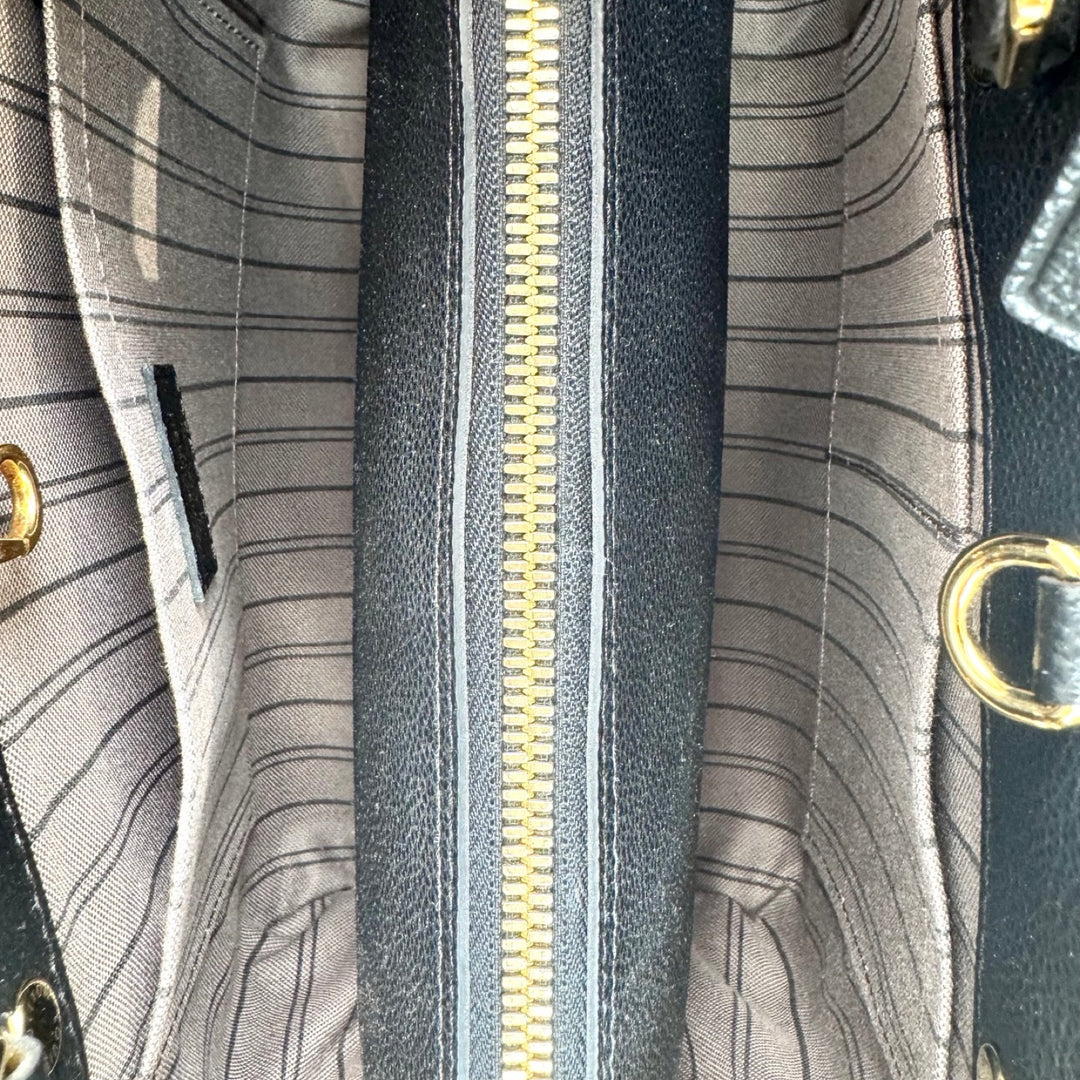 Louis Vuitton Montaigne Black Calfskin PM Bags