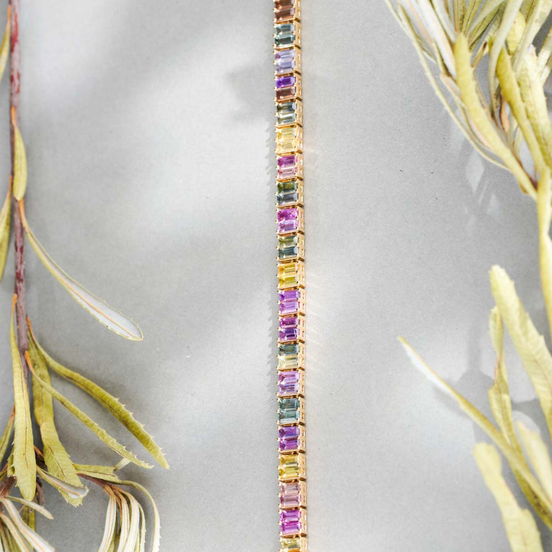 Unheated Natural Multi-colored Sapphire Stone Necklace 18.67ct, 18K Gold