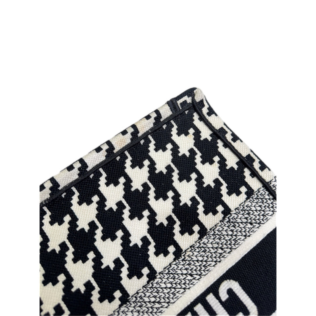 Dior Book Tote MM Black and White