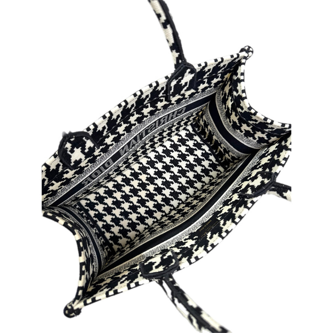 Dior Book Tote MM Black and White