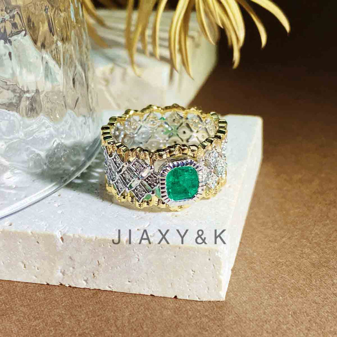 Columbia Emerald Diamond Ring D0.82ct d0.25ct. 18K White/Yellow Gold