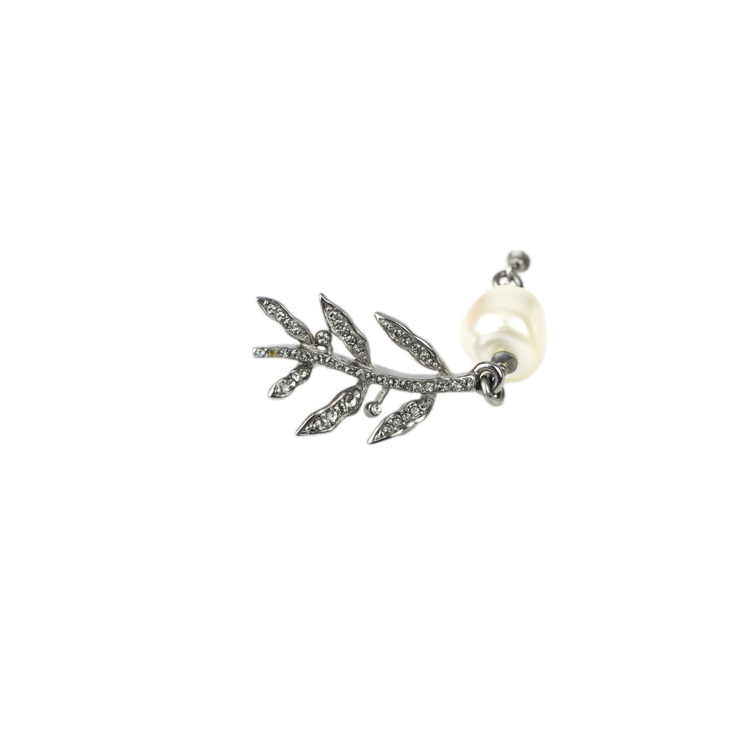 Chanel Forest Leaf CC Logo Pearl Long Drop Earring