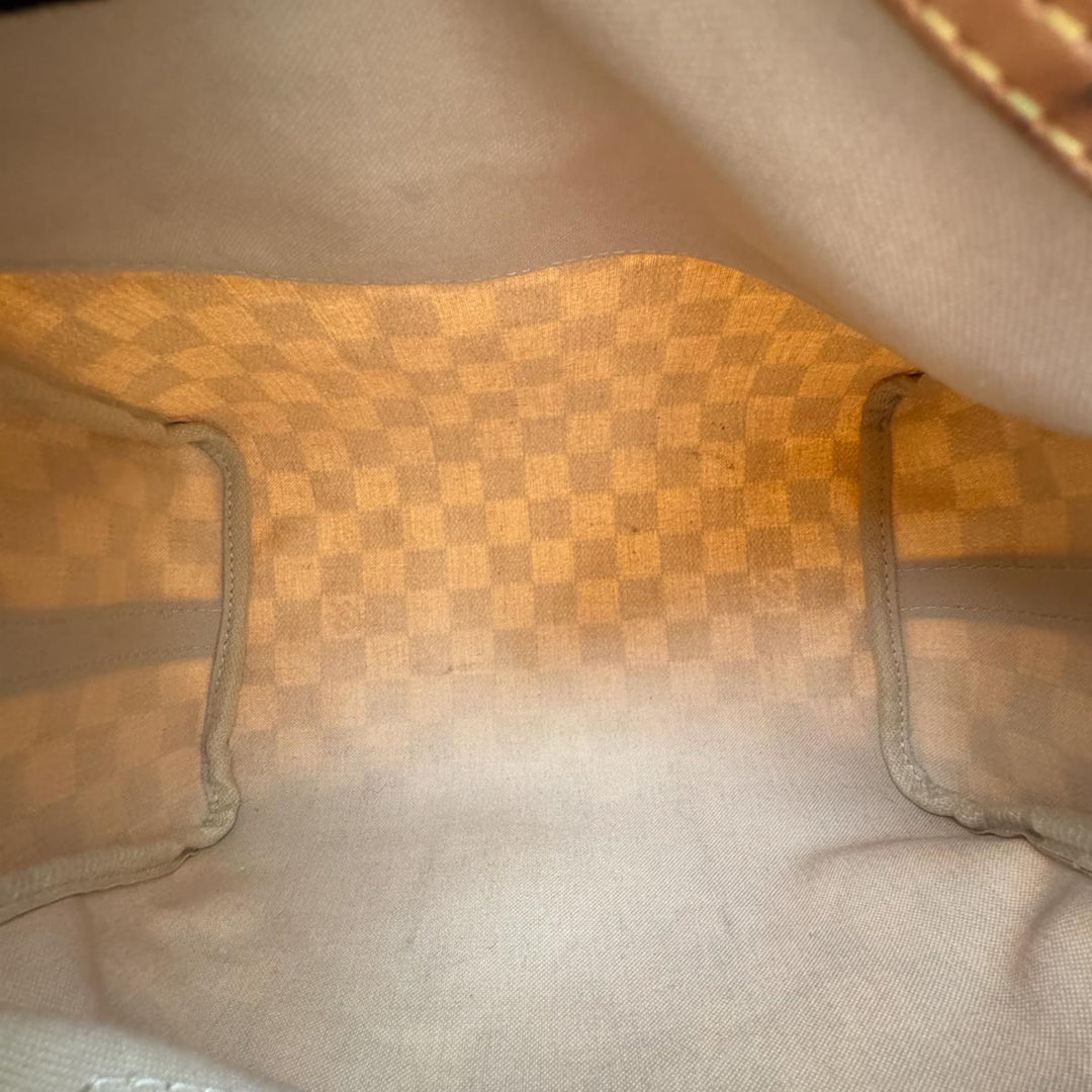 Pre-owned Louis Vuitton Speedy 25cm Bag With Strap in Beige Monogram Canvas - photo 14
