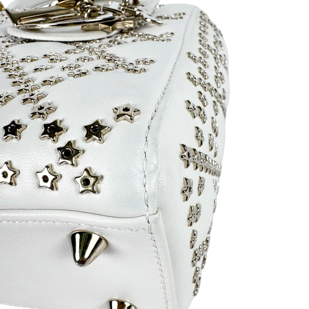 Pre-owned Dior Lady Dior Small Star Studded White Bag in Lambskin - photo 12