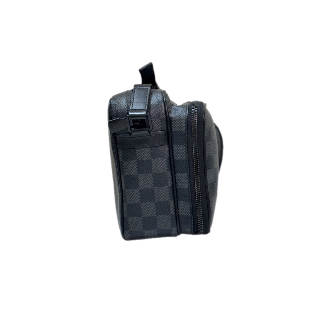 Louis Vuitton Utility Messenger Men Bag