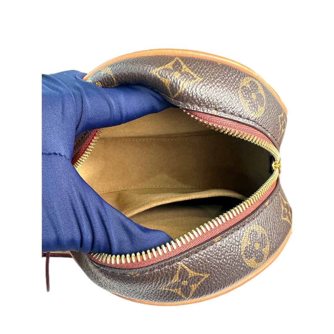 Louis Vuitton Boîte Chapeau Small Monogram