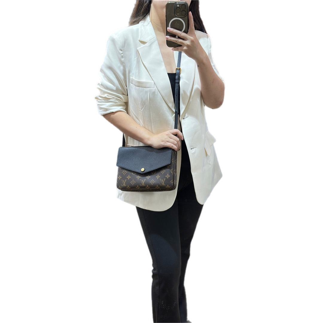 Louis Vuitton Twist Pochette Mm 23cm Bag