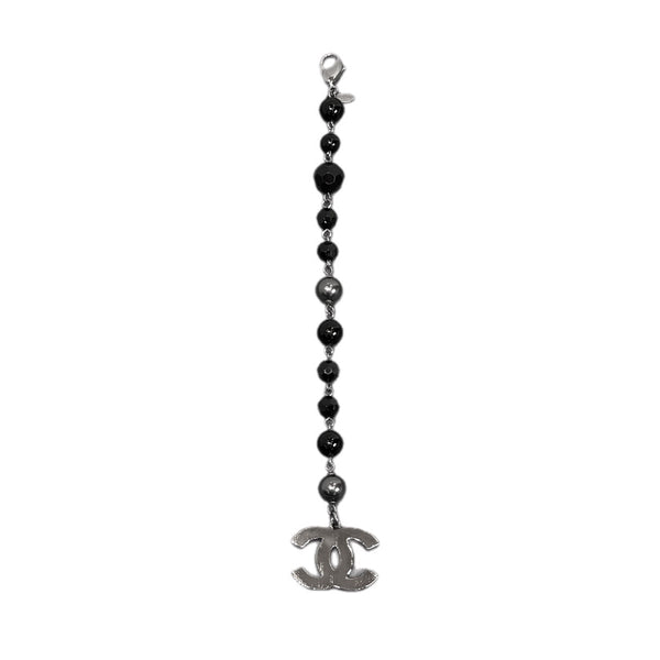 Pre-owned Chanel Black Bracelet With CC Logo in Glass Pearls / Metal