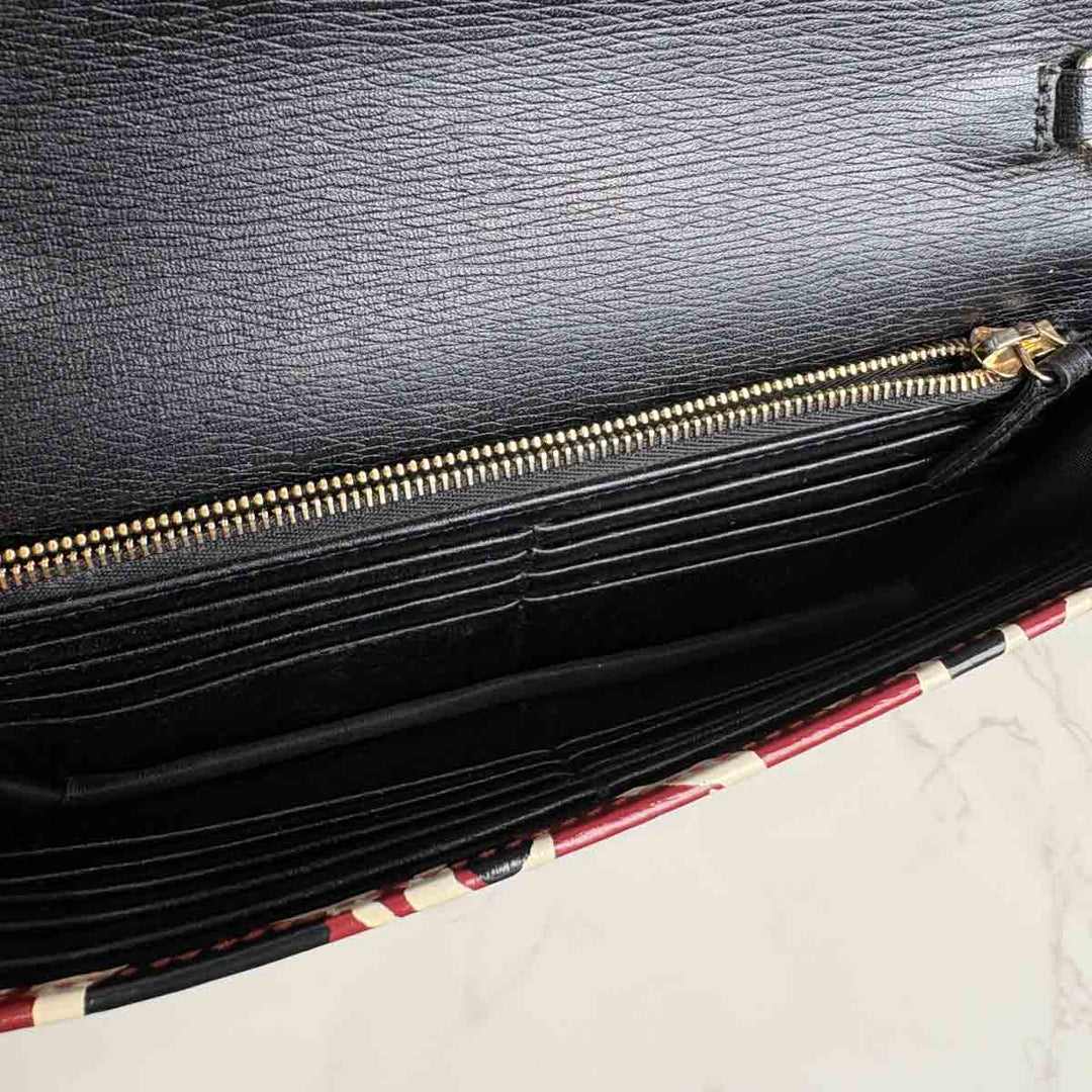 Gucci Shanghai St. Leo Wallet on Chain Bag