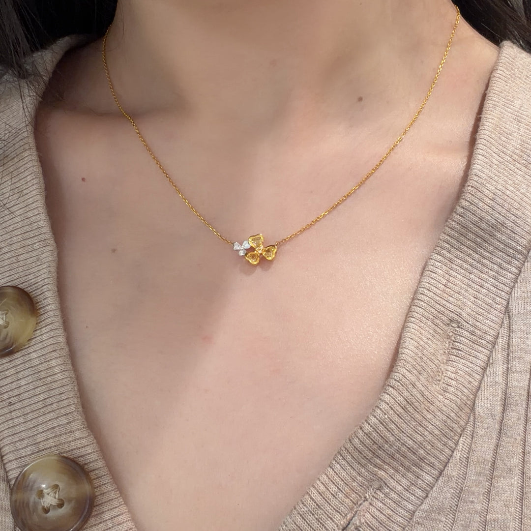 Yellow Diamond Clover Necklace D0.41ct d0.01ct. 18K