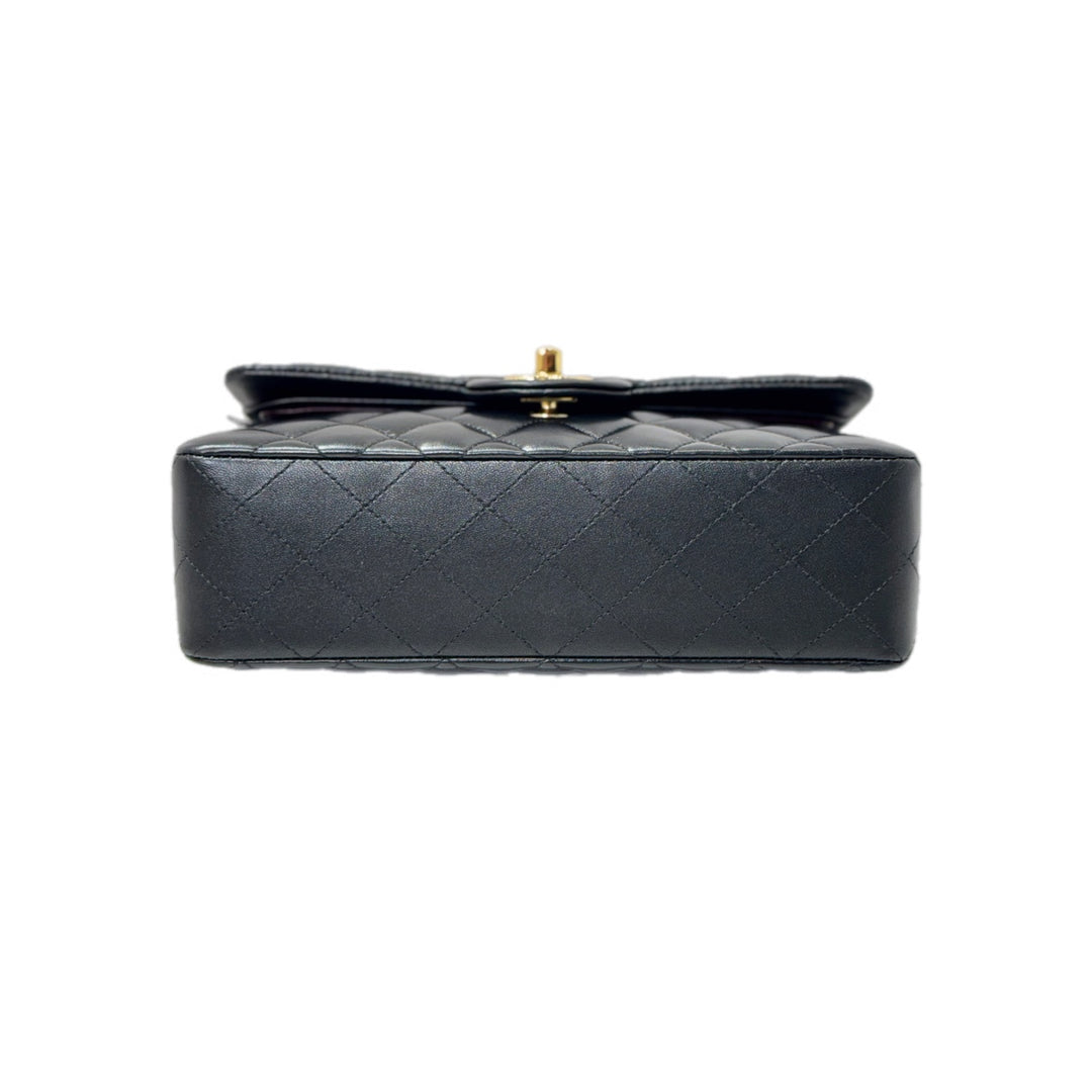 Chanel Classic Flap Small Black/Gold Bag