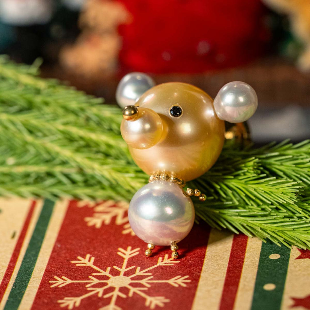 Southsea Gold Pearl Playful Bear Brooch 13mm,18K Yellow Gold