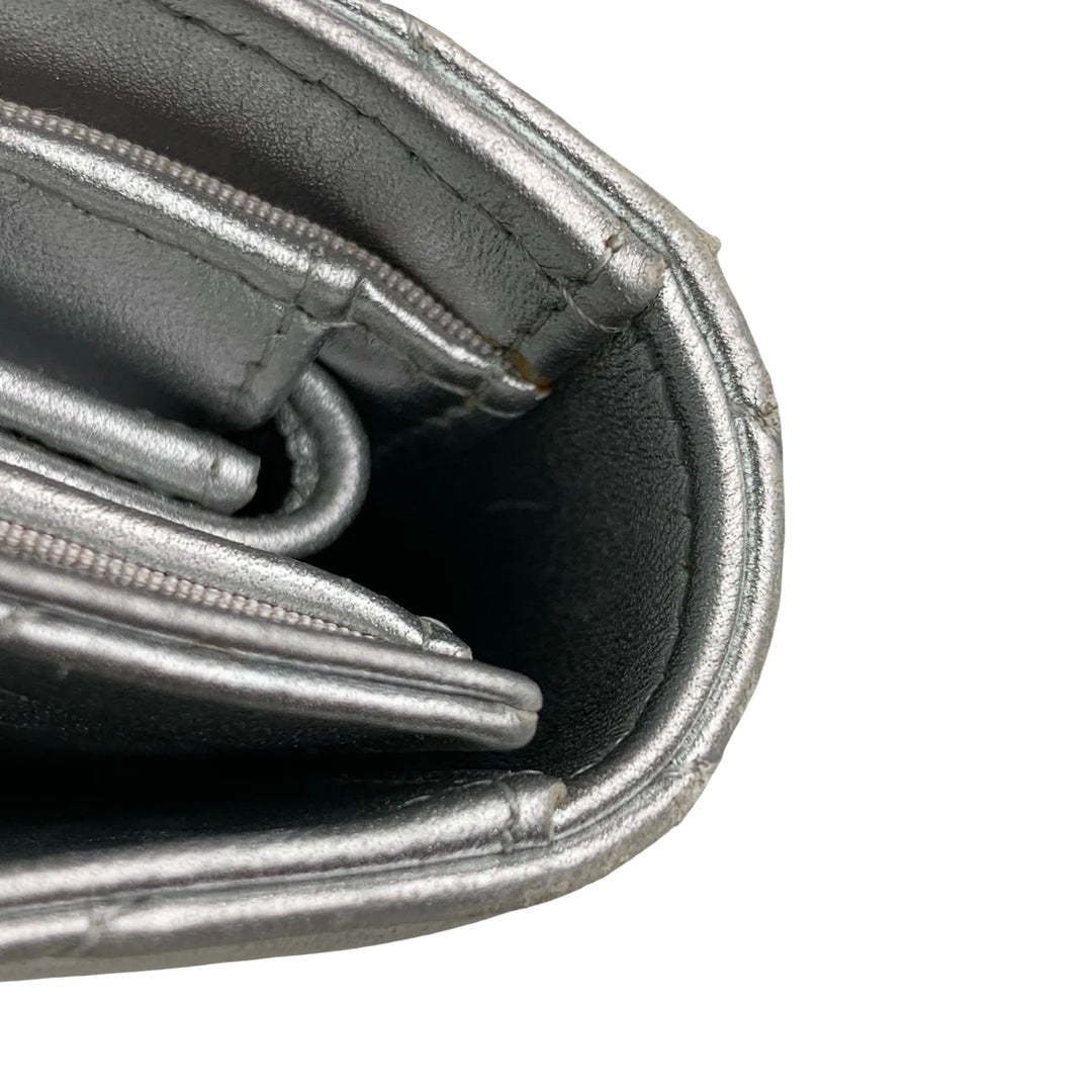 Pre-owned Chanel Silver CF Long Wallet in Calfskin - photo 16