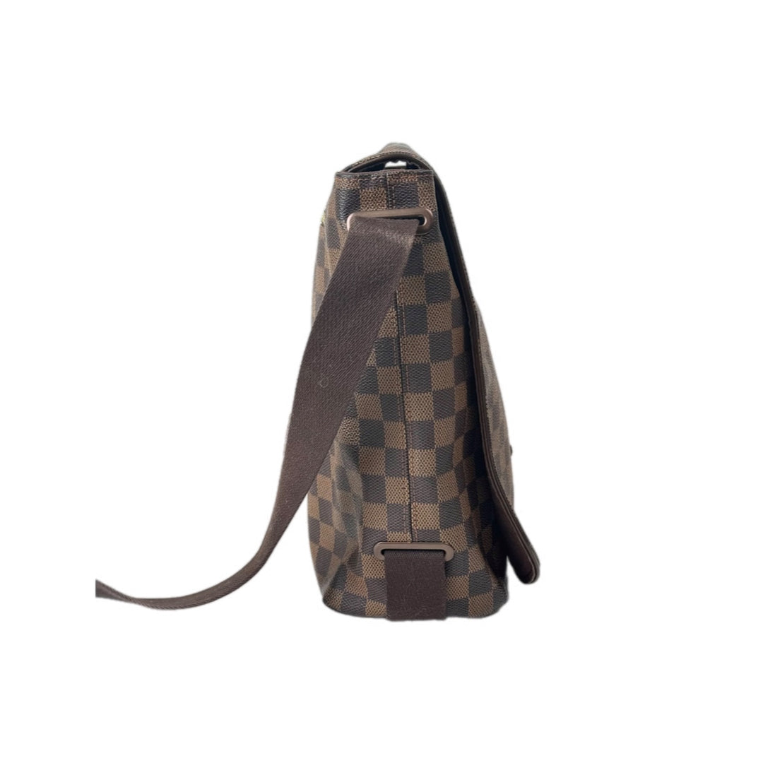 Louis Vuitton Men’s Messenger Brooklyn Damier Ebene