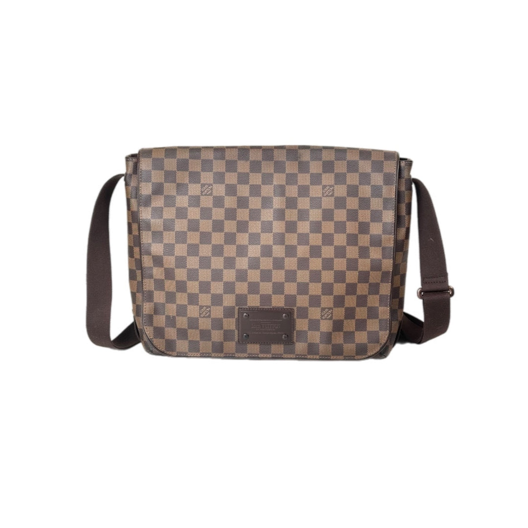 Louis Vuitton Men’s Messenger Brooklyn Damier Ebene