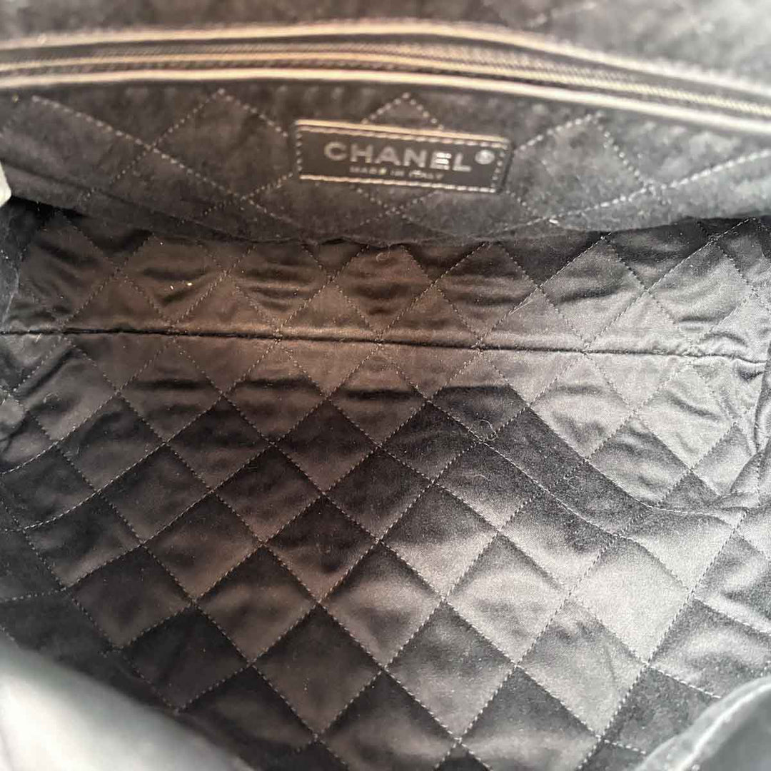 Chanel 22 Small Bag Black Calfskin Silver