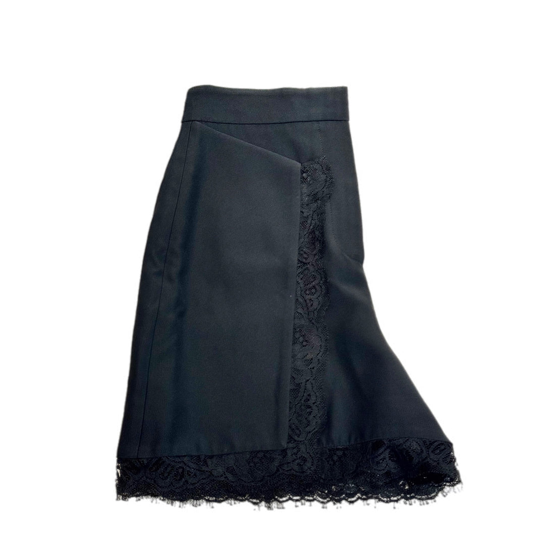 Alexander McQueen Ladies Shorts with Lace Black #40