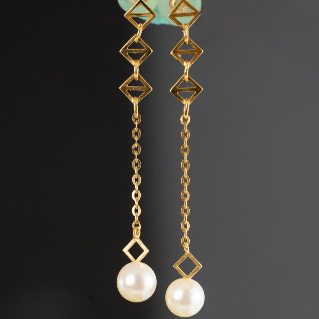 Natural Akoya Pearl Rhombus Earrings 4.7mm, 18K Gold