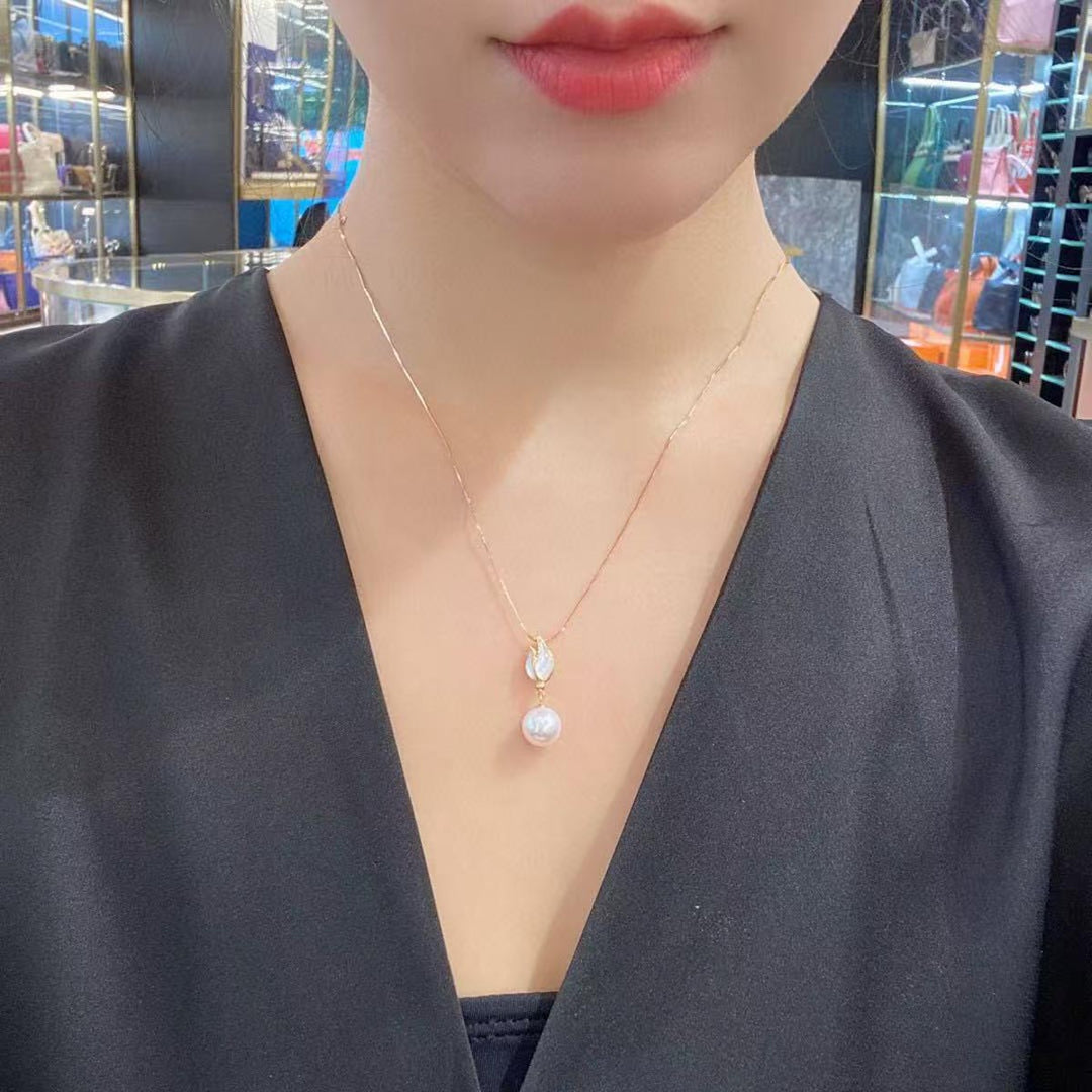 Natural Akoya Pearl Adjustable Necklace 8.7mm, 18K Gold
