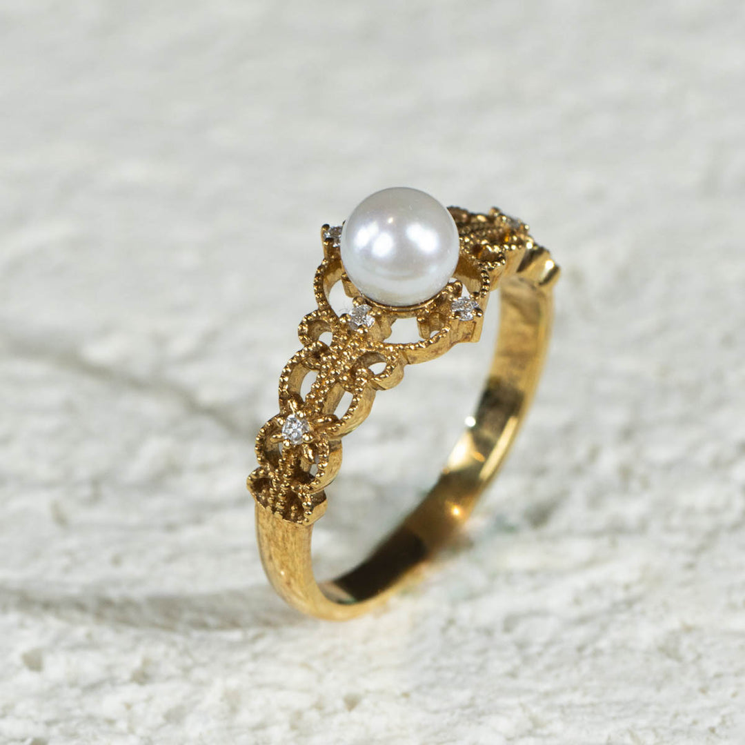 Akoya Pearl Diamond Retro Lace Ring 5mm, 18K Gold
