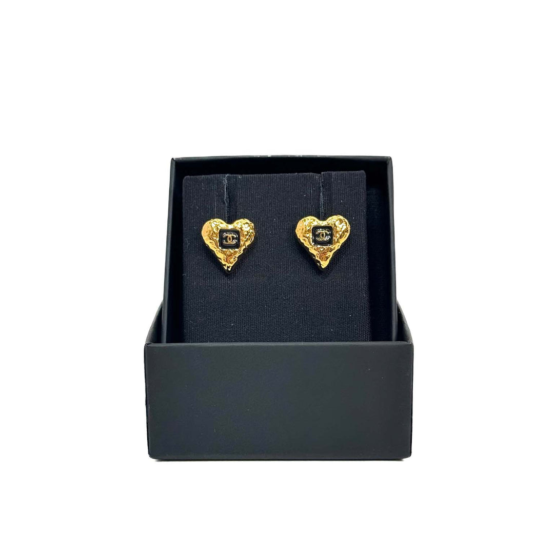 Chanel 23K Black/Gold CC Heart Earrings