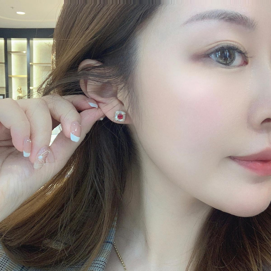 Natural Jedi Spinel Diamond Earrings D1.01ct. 18K Gold