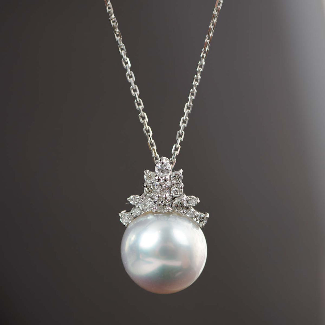Natural SK South Sea White Pearl Necklace 12.0mm, Diamond 0.35ct Pt900 Platinum/18K Gold PSL