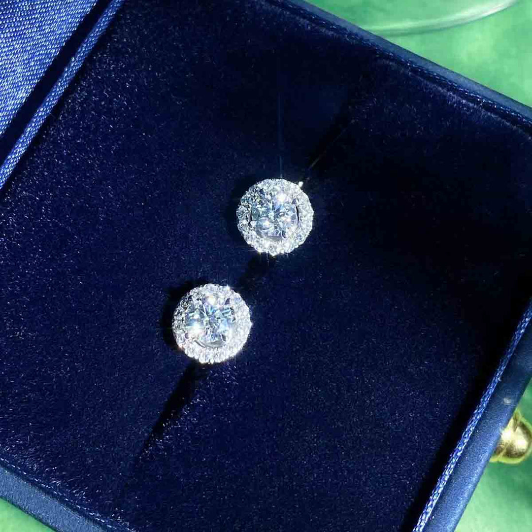 Natural White Diamond Earrings. D0.65ct d0.28ct 18K