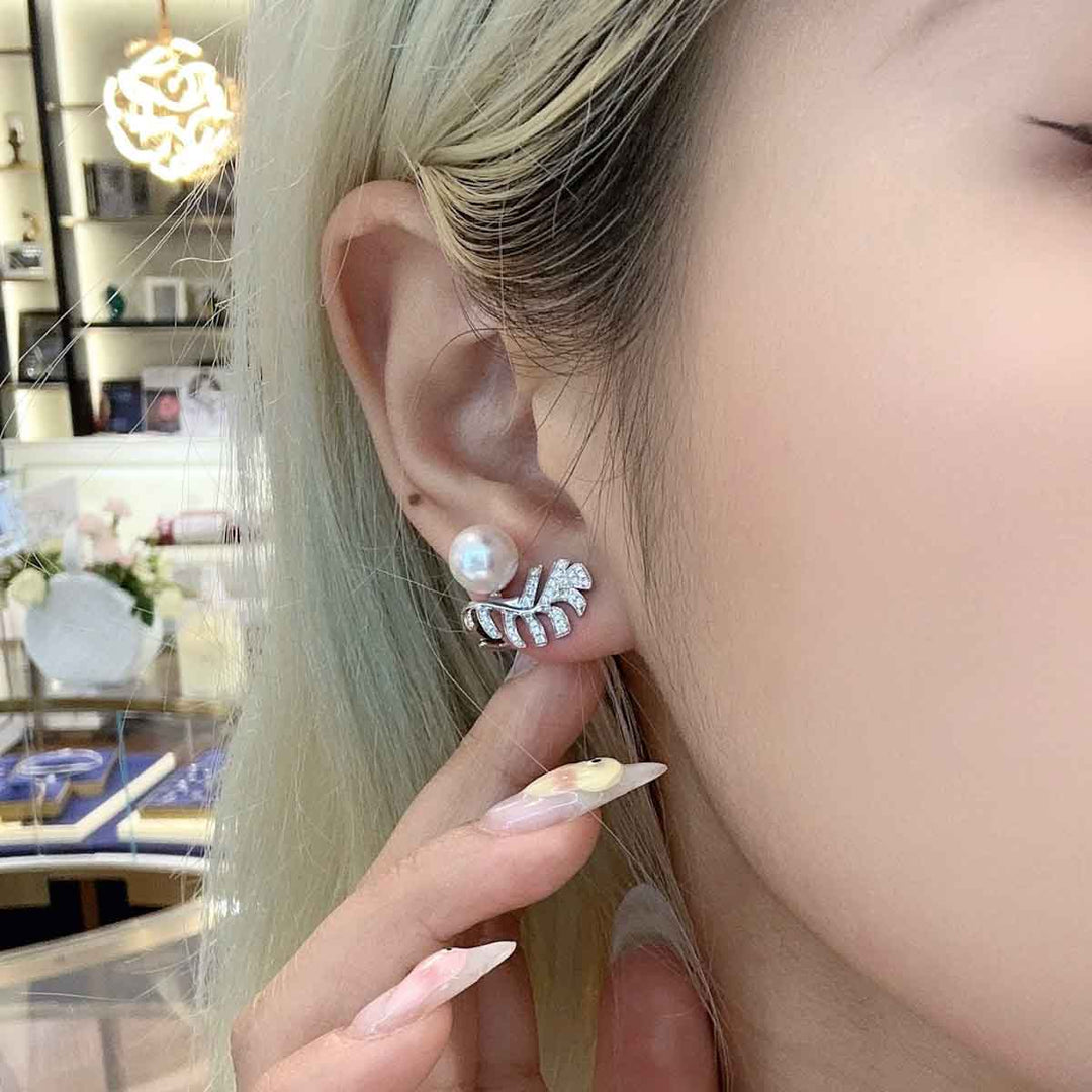 Natural Akoya Pearl Diamond Earrings 8-9mm, 18K