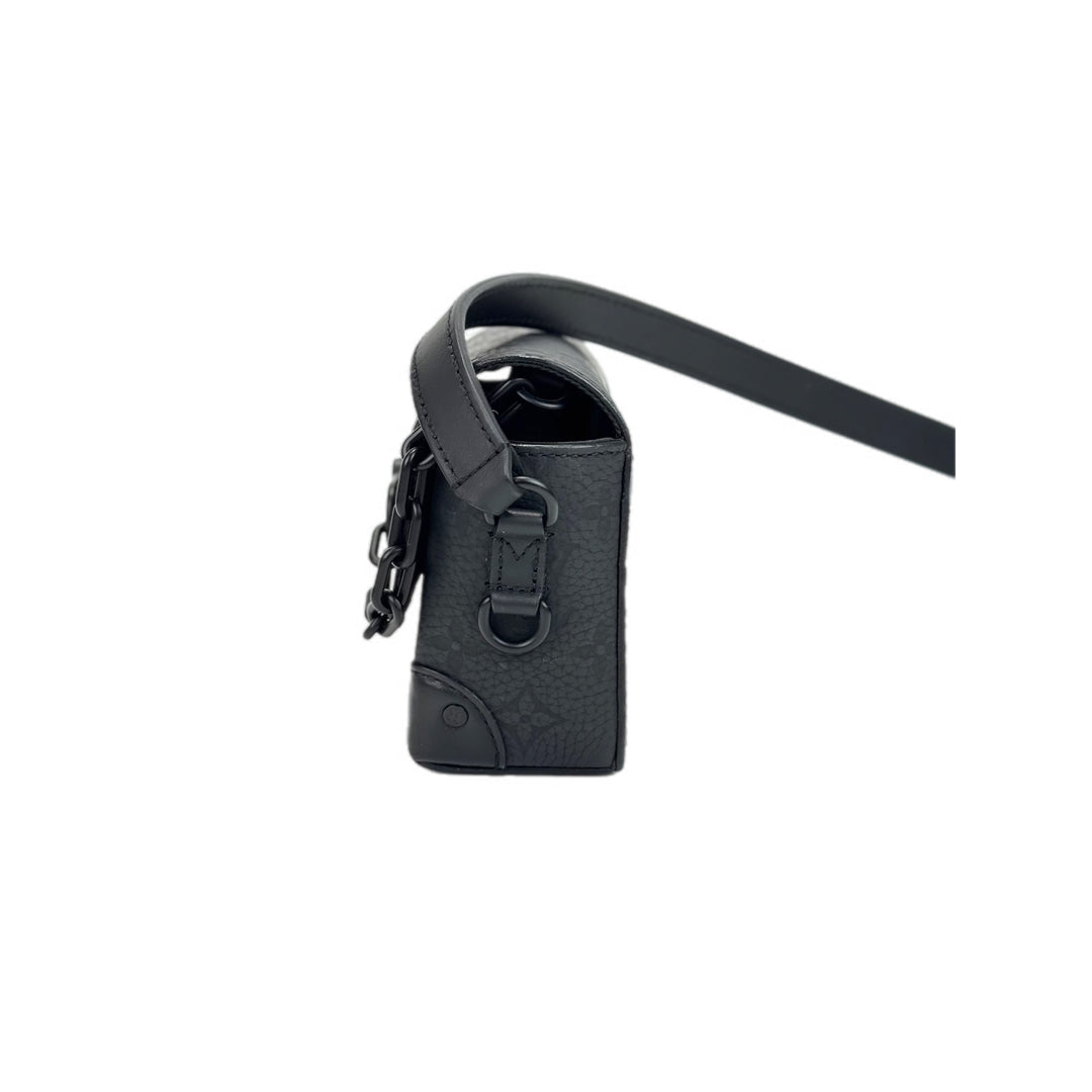 Louis Vuitton Steamer Wearable Wallet Bags