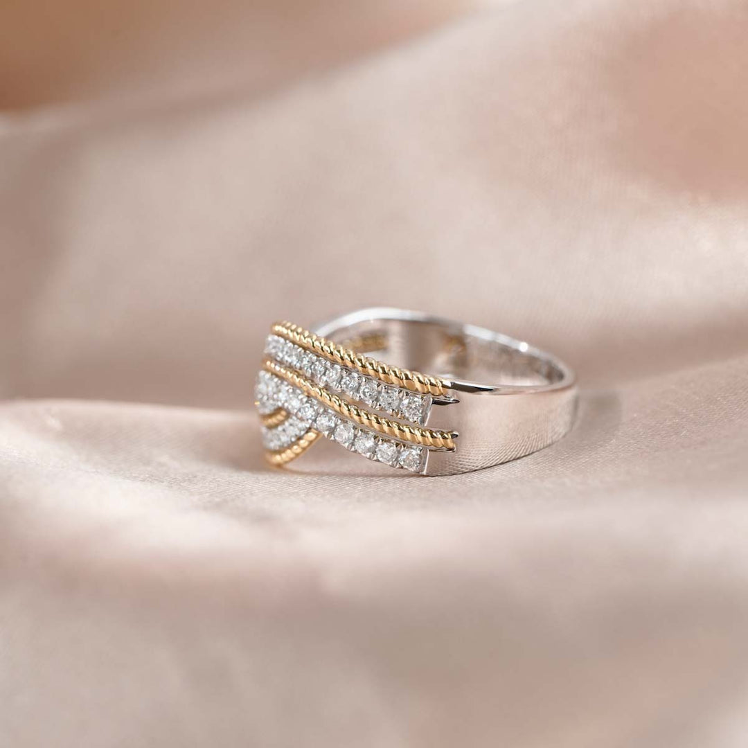 Natural White Diamond Ring 0.33ct, 18K Gold