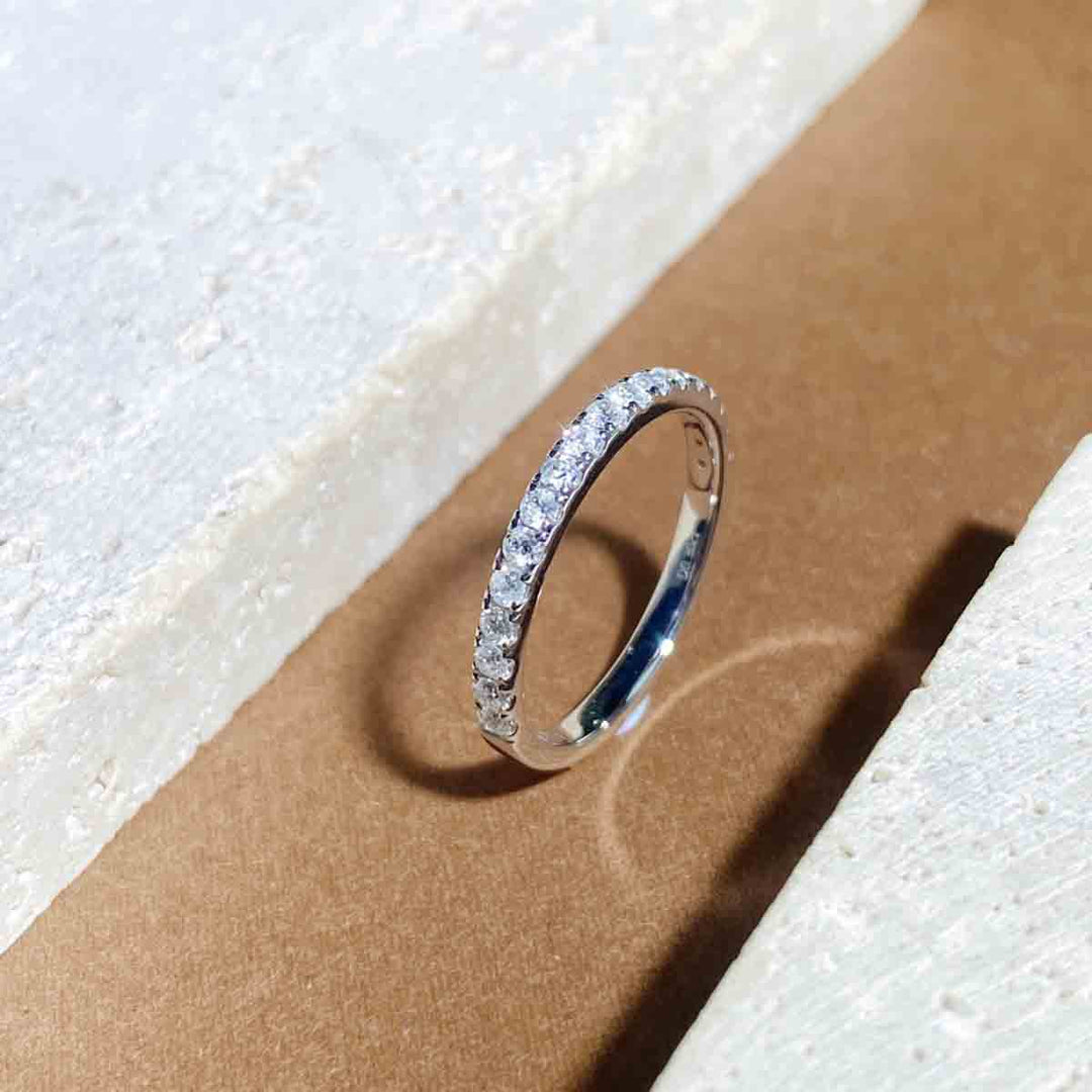 Natural White Diamond Eternity Ring D0.30ct 18K