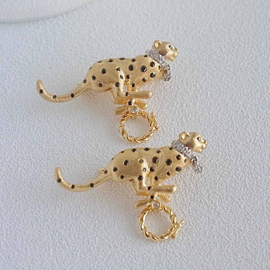 Natural White Diamond Panther Brooch & Pendant D0.05ct, 18K